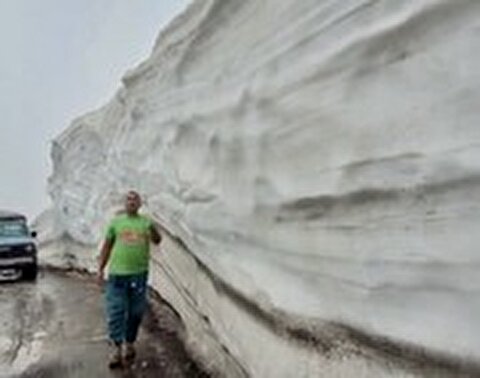 ارتفاع چند متری برف در اطراف ارومیه + فیلم