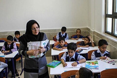 توضیحات سخنگوی آموزش و پرورش درباره استخدام اتباع افغانستانی بعنوان معلم