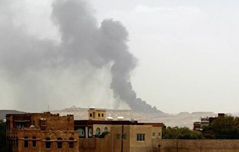 هواپیما‌های آمریکا و انگلیس غرب یمن را بمباران کردند